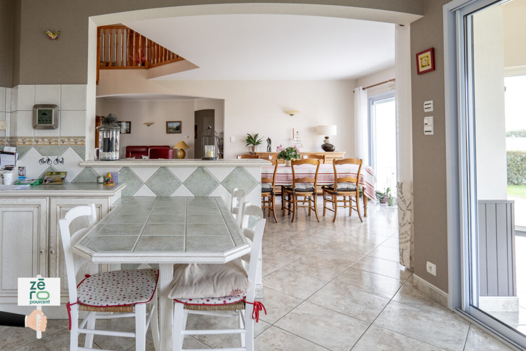 Coup de coeur à St Michel en l’Herm – 9 pièces – 5 chambres – 190 m²