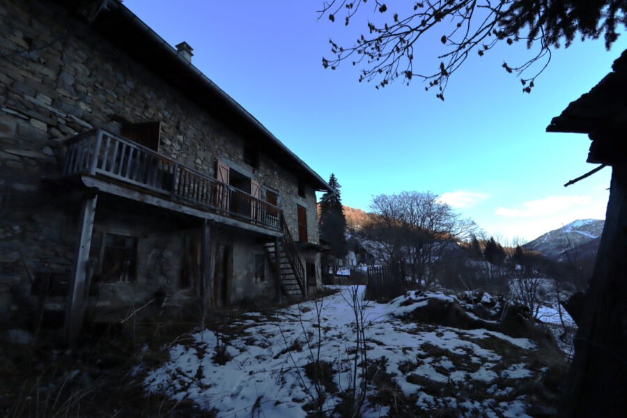 Maison à vendre à La foux d allos