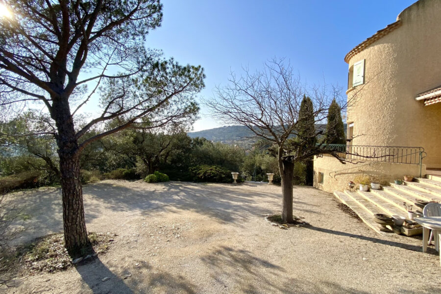 Maison à vendre à Caumont-sur-durance
