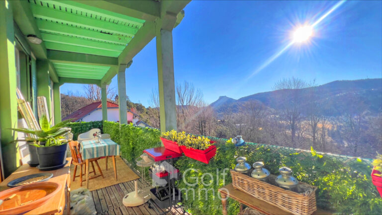 Appartement 2 pièces 47 m2  avec une grande terrasse, Thoren – 2 pièces – NR chambres – 43 m²