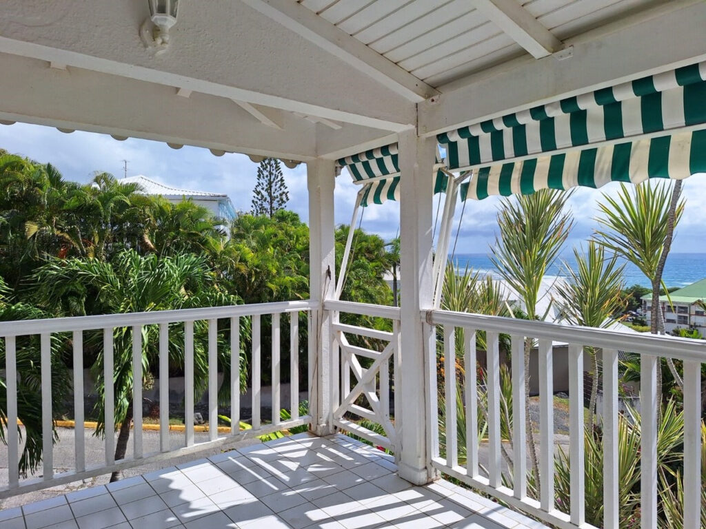 Appartement vue mer proche plage – 3 pièces – 2 chambres – 57 m²