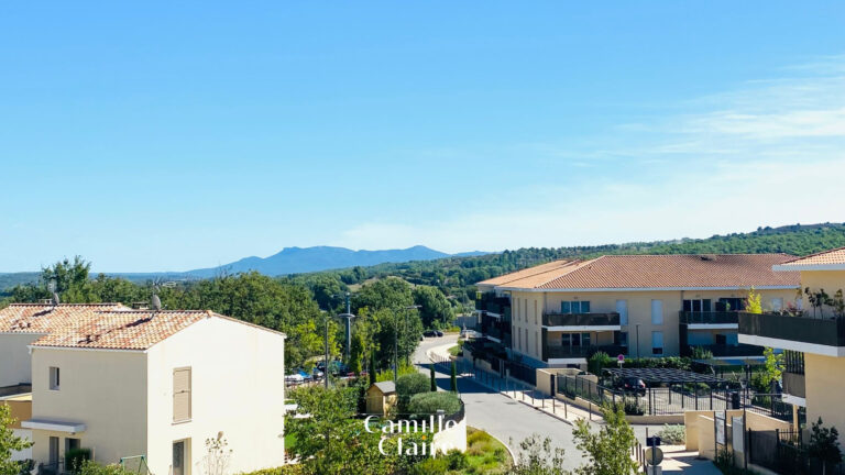 Grande terrasse avec vue St victoire, appartement 4 pièces à – 4 pièces – 3 chambres – 81.15 m²