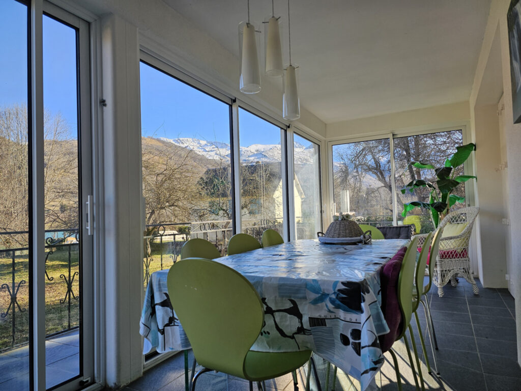 ‘ La Belle du Lac’ – GENOS – 5 pièces – 3 chambres – 146 m²