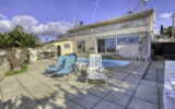 A vendre SANARY-SUR-MER (83), villa vue mer de 270 m2 sur 97 – 12 pièces – 8 chambres – 270 m²