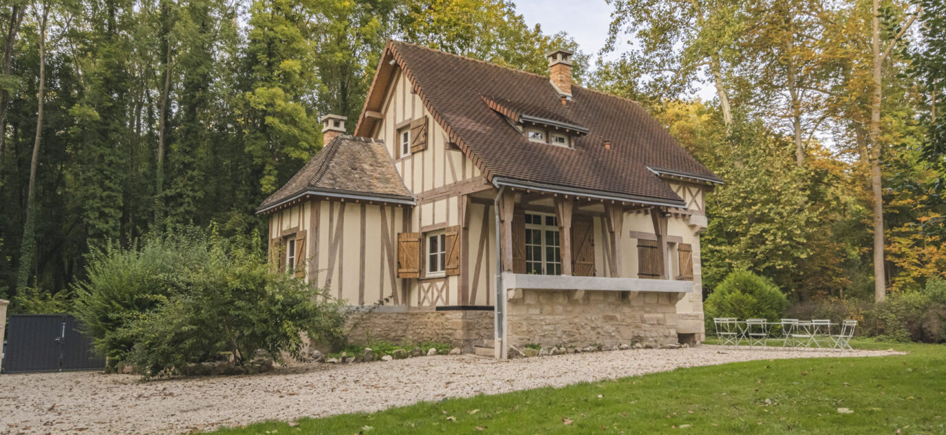Maison en pleine forêt à 10 minutes du centre de Reims !  – 4 chambres – 1 voyageur – 180 m²