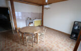 Maison à rénover avec 1 appartement plus récent – 10 pièces – 1 chambre – 249 m²