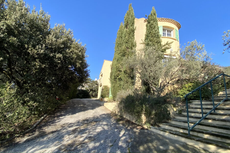 Maison à vendre à Caumont-sur-durance
