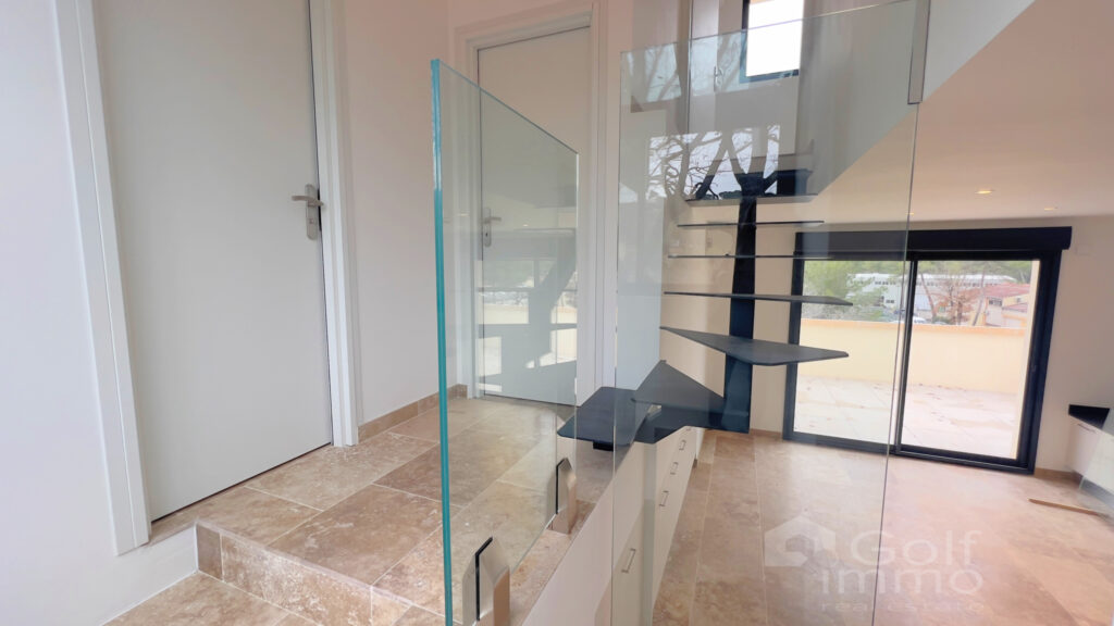 MOUGINS Vente Appartement de 3 pièces avec terrasse, balcon  – 3 pièces – 2 chambres – 50.19 m²