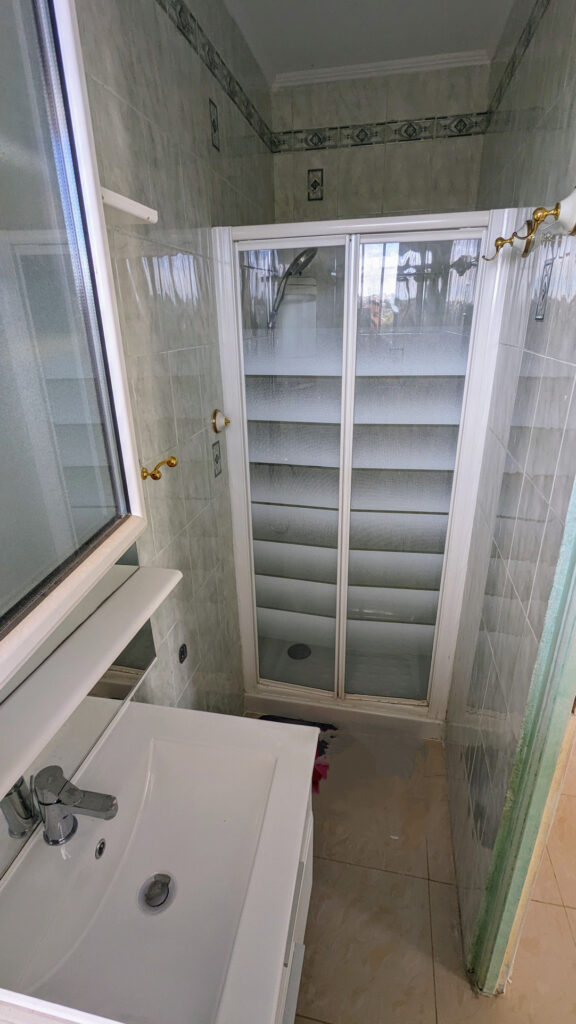 Maison de 166.8 m2 sur un terrain de 7054m2 – La Gaude (0661 – 7 pièces – 5 chambres – 166.8 m²