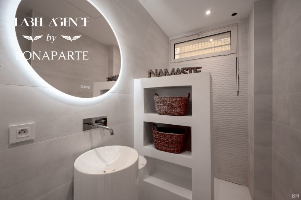 Appartement entièrement rénové Vue mer – 5 pièces – 3 chambres – 135 m²