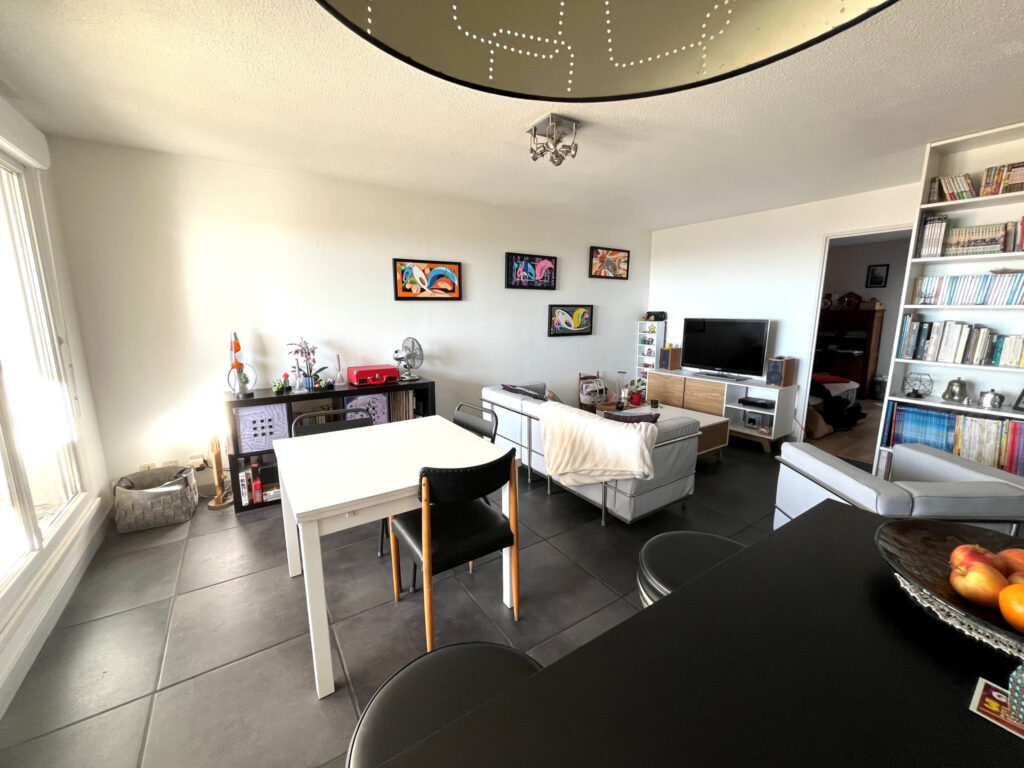 NICE St Maurice/Rimiez – Très beau 5 pièces avec terrasses e – 5 pièces – 4 chambres – 86.73 m²