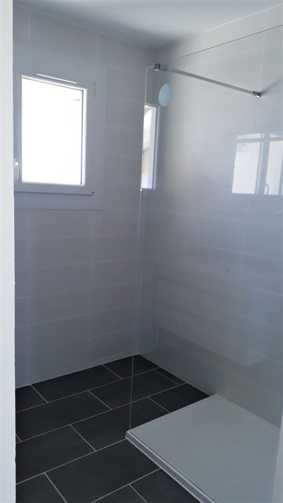 A LOUER A L’ANNEE P3 VUE MER – 3 pièces – 2 chambres – 60 m²