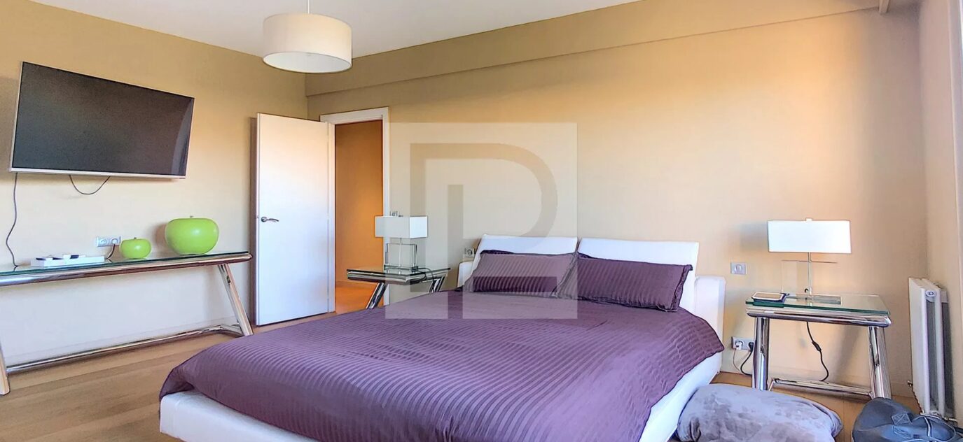 Villa/Toit offrant confort et volumes – 4 pièces – 3 chambres – 6 voyageurs – 143 m²
