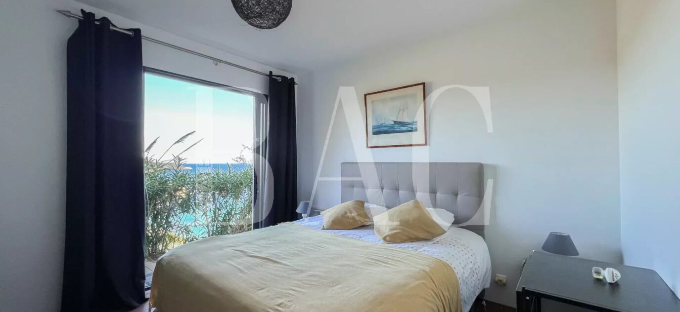 Ramatuelle – belle villa située à seulement 500m de la plage de l’Escalet. – 5 pièces – 4 chambres – 14 voyageurs – 170 m²