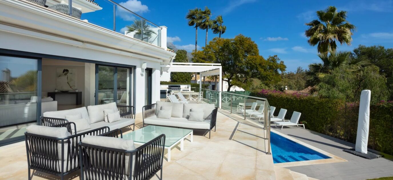 Splendide villa familiale avec vue mer située à Marbella – 6 pièces – 5 chambres – 397 m²