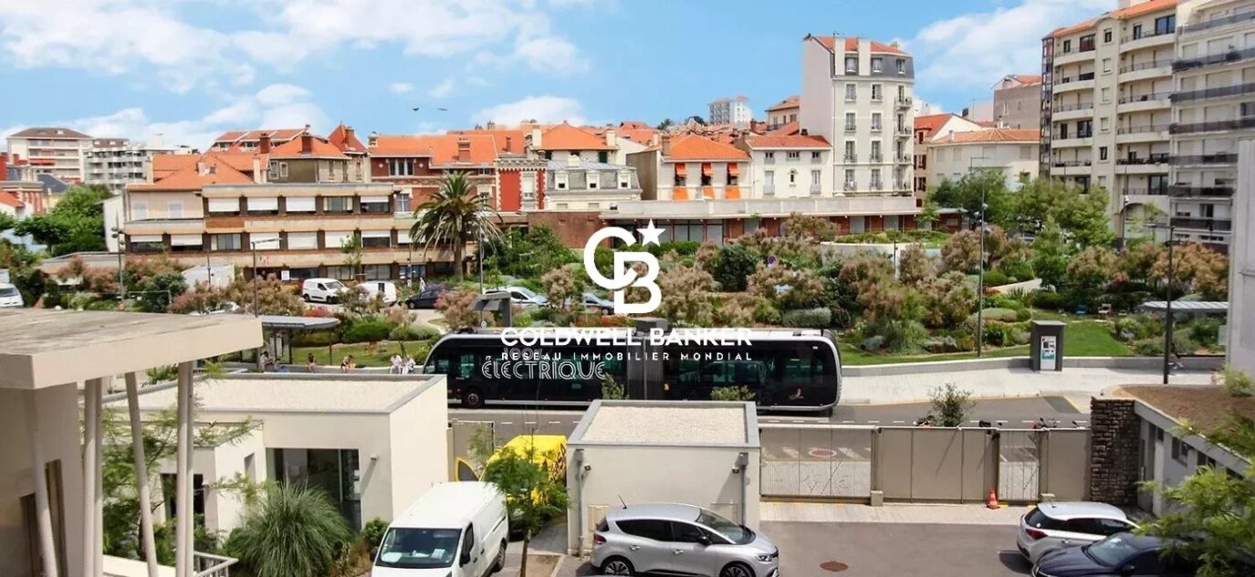Mairie de Biarritz, tout à pied – 4 pièces – 2 chambres – 90 m²