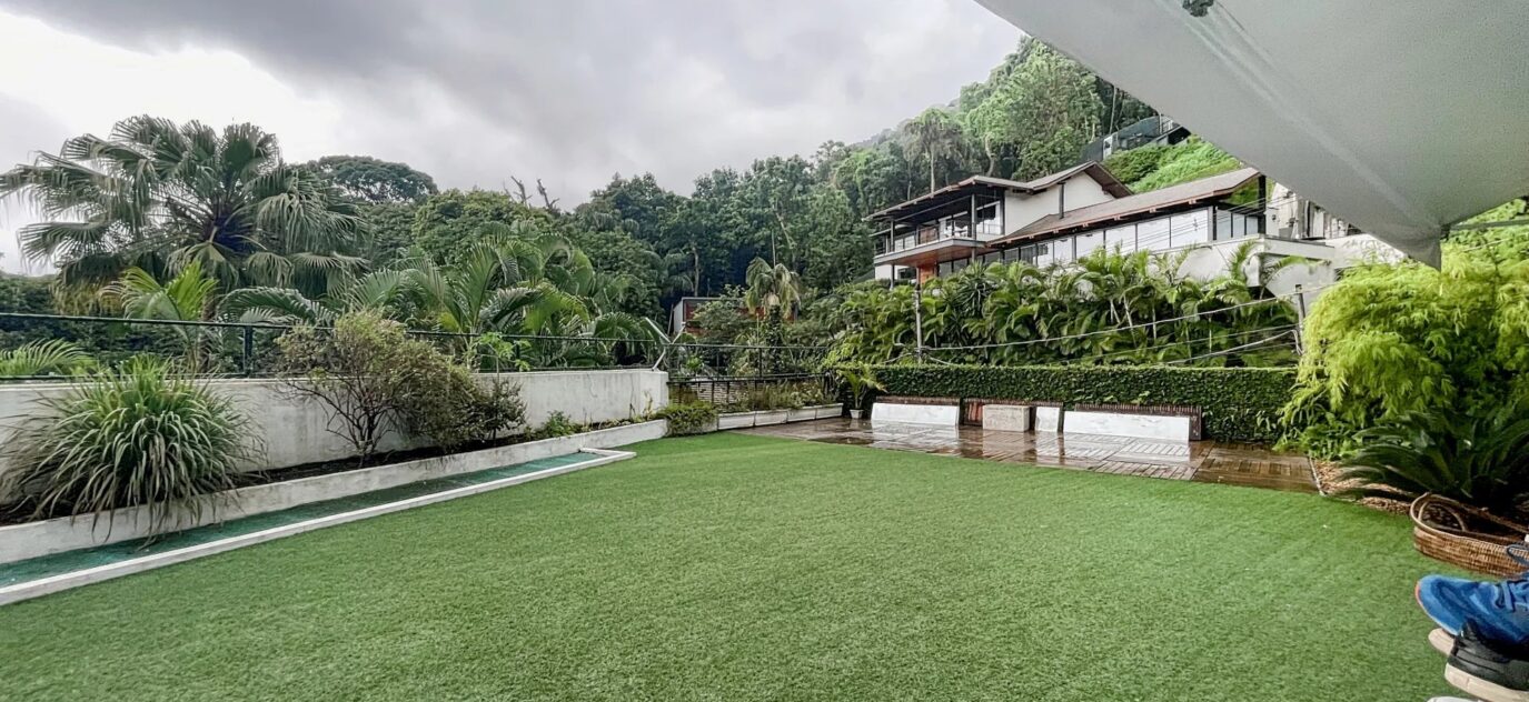 Spectaculaire maison en duplex sur une rue noble à Jardim Botânico – 6 pièces – 4 chambres – 592 m²