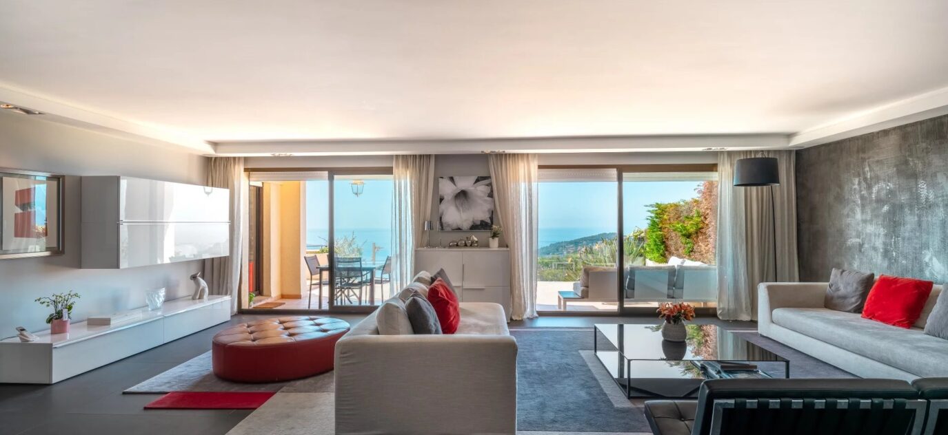 Luxueux 5p avec terrasse vue mer et piscine – 5 pièces – NR chambres – 14 voyageurs – 220 m²