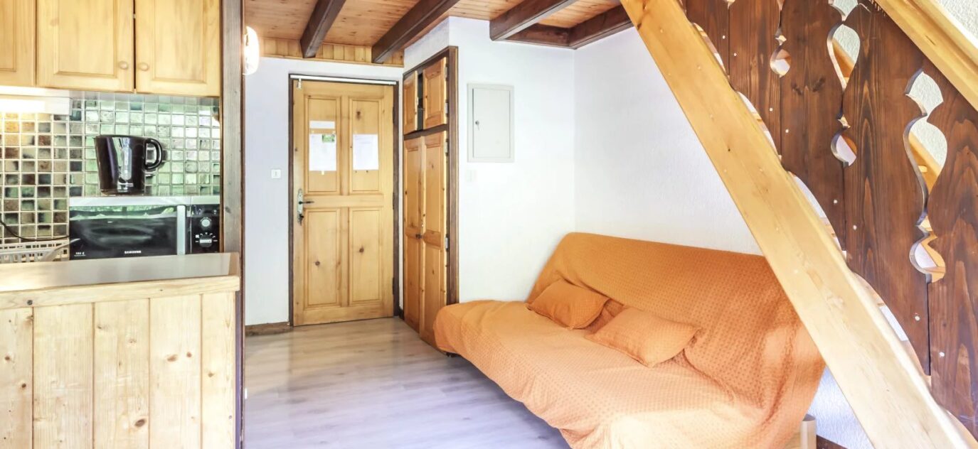 Appartement type T2 avec mezzanine  en plein coeur de Morzine ! – 2 pièces – 1 chambre – 8 voyageurs – 23.76 m²