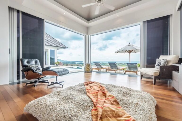 Très belle villa qui offre une vue imprenable sur la mer – 6 pièces – 4 chambres – 900 m²
