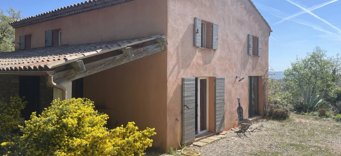 Très jolie Bastide provençale – 5 pièces – 3 chambres – 148 m²