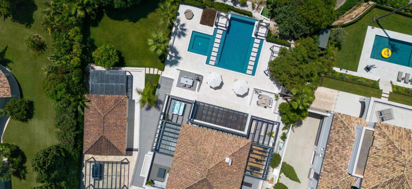 Magnifique villa de luxe située à Nueva Andalucia – 7 pièces – 5 chambres – 457 m²