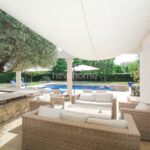 Magnifique Villa de Plain-Pied avec Piscine sur 3000 m² de Terrain – 8 pièces – 6 chambres – NR voyageurs – 242 m²