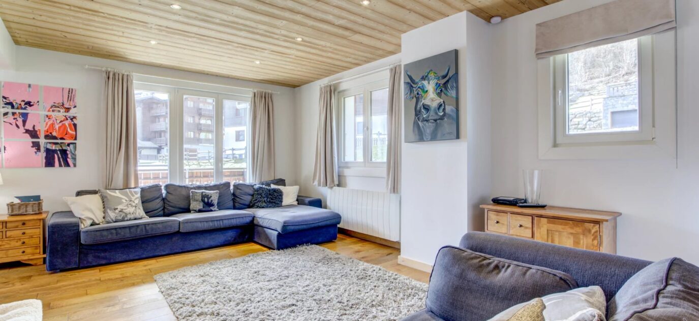 Magnifique appartement en duplex de 4 chambres au centre de Morzine avec une grande terrasse – 8 pièces – 4 chambres – 8 voyageurs – 144.49 m²