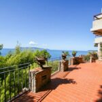 Magnifique  villa face à l’île de Gigli – 8 pièces – NR chambres