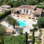 Villa Golfe Bleu – Sainte Maxime / Grimaud – 6 pièces – 6 chambres – 12 voyageurs – 300 m²