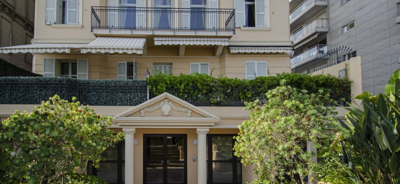 Promenade des Anglais magnifique 4 pièces terrasse Garage – 4 pièces – NR chambres – 116 m²