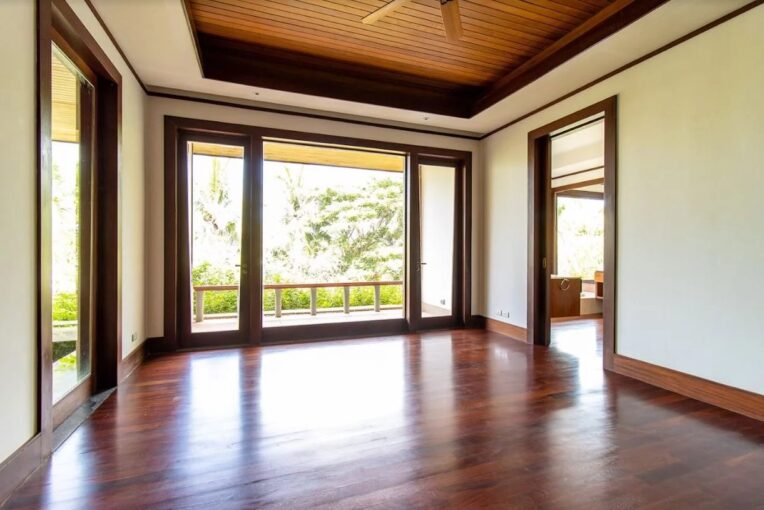 Très belle villa de Luxe située à Kamala – 7 pièces – 4 chambres – 672 m²
