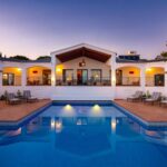 Magnifique villa  située dans l’impressionnant complexe fermé El Madroñal – 11 pièces – 9 chambres – 986 m²