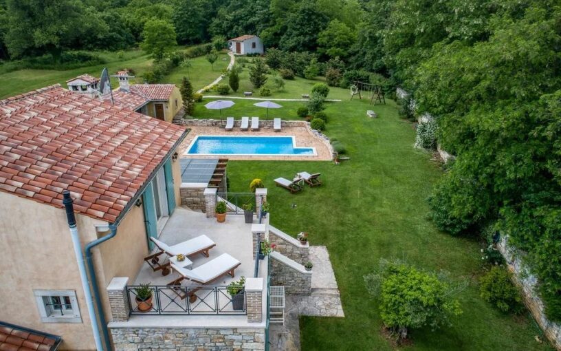 Très belle Villa située à Pula – 5 pièces – 4 chambres – 292 m²