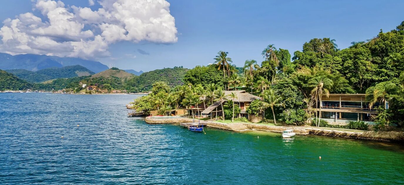 Propriété pieds dans l eau  exclusive  dans une île paradisiaque à Angra dos Reis – 10 pièces – NR chambres