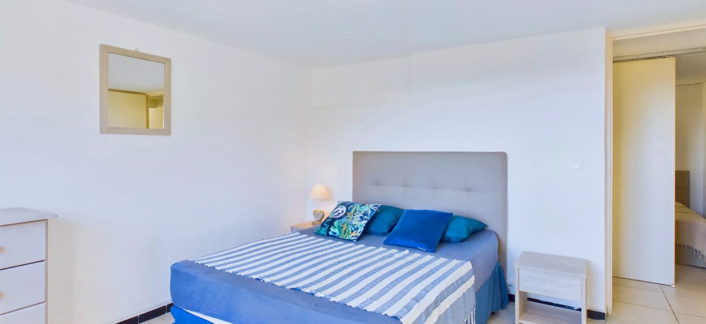 LUNA – Résidence de 7 appartements, vue mer, avec piscine/ Favone – 13 pièces – NR chambres – NR voyageurs – 440 m²