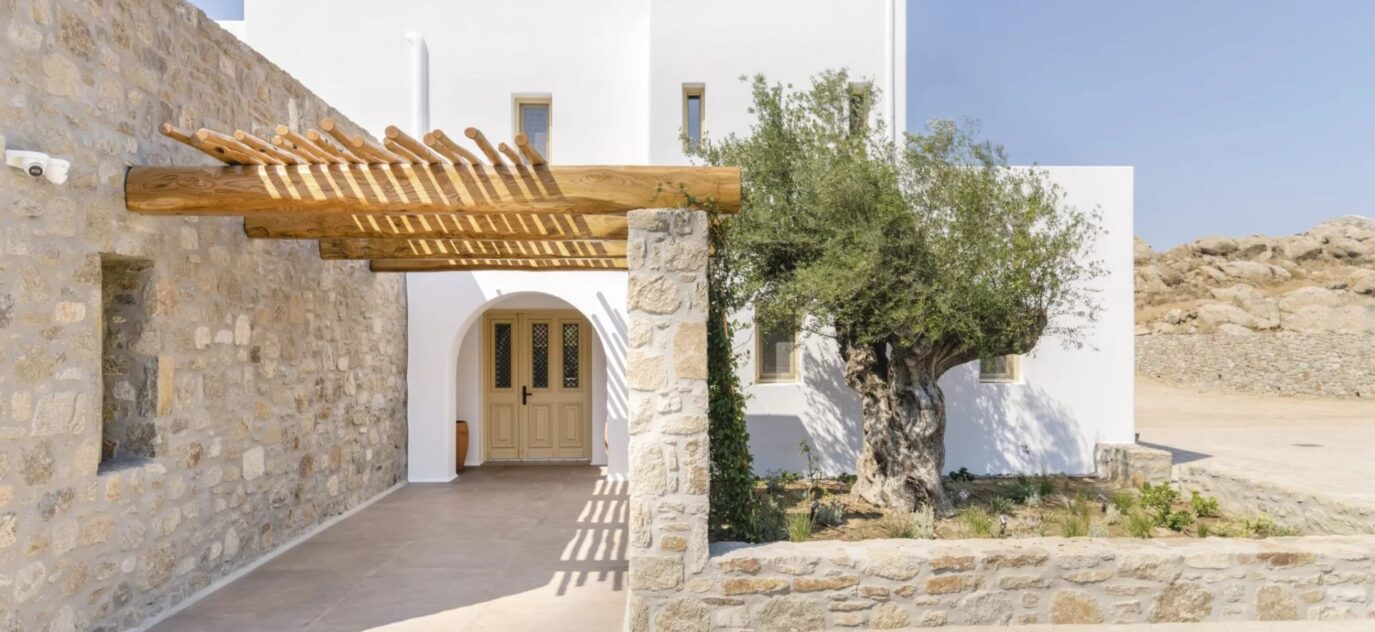 Villa sereine à Mykonos – pouvant accueillir 6 personnes – NR pièces – 3 chambres – 6 voyageurs – 310 m²
