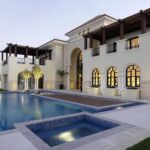 Magnifique Villas Contemporaine / Arabe Moderne   – 10 pièces – NR chambres