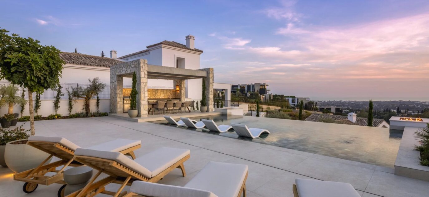 Splendide villa de luxe située à Benahavis – 9 pièces – 5 chambres – 615 m²