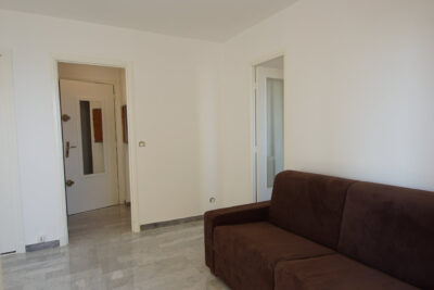 QUARTIER CALIFORNIE  – STUDIO VUE MER – 1 pièce – NR chambres – 26 m²