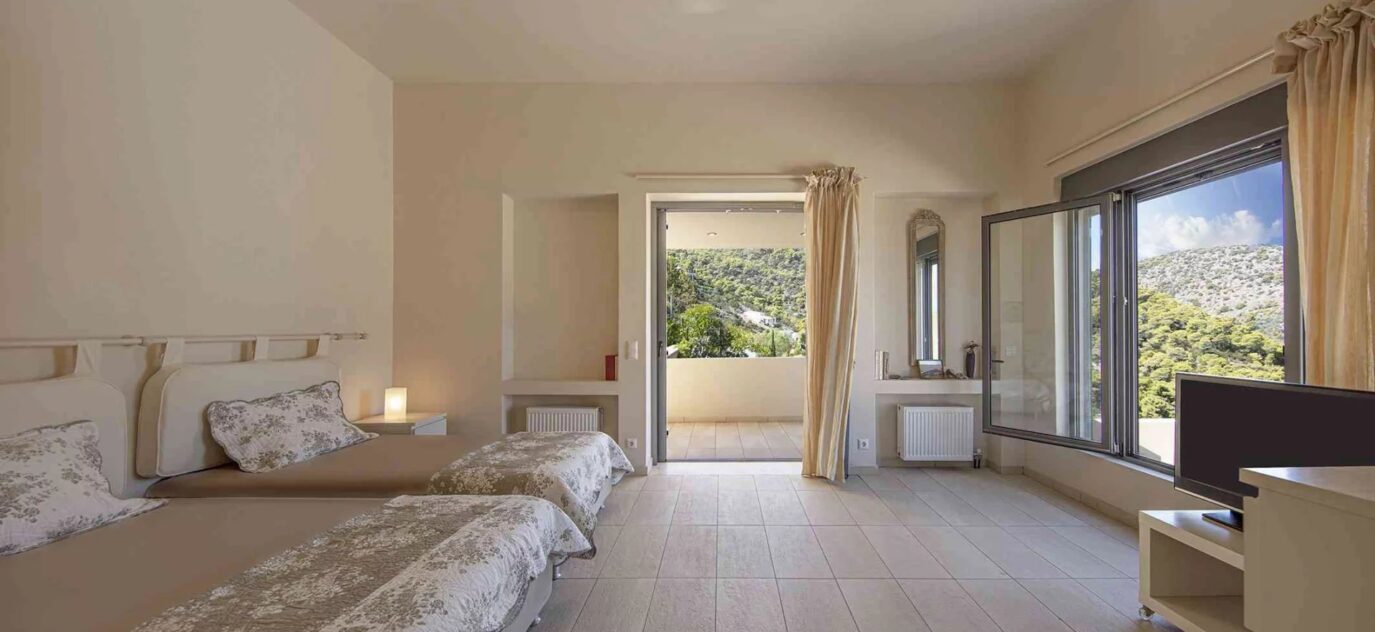 Villa de luxe en bord de mer dans le Pélopennèse, Grèce – 5 pièces – 4 chambres – 12 voyageurs – 500 m²
