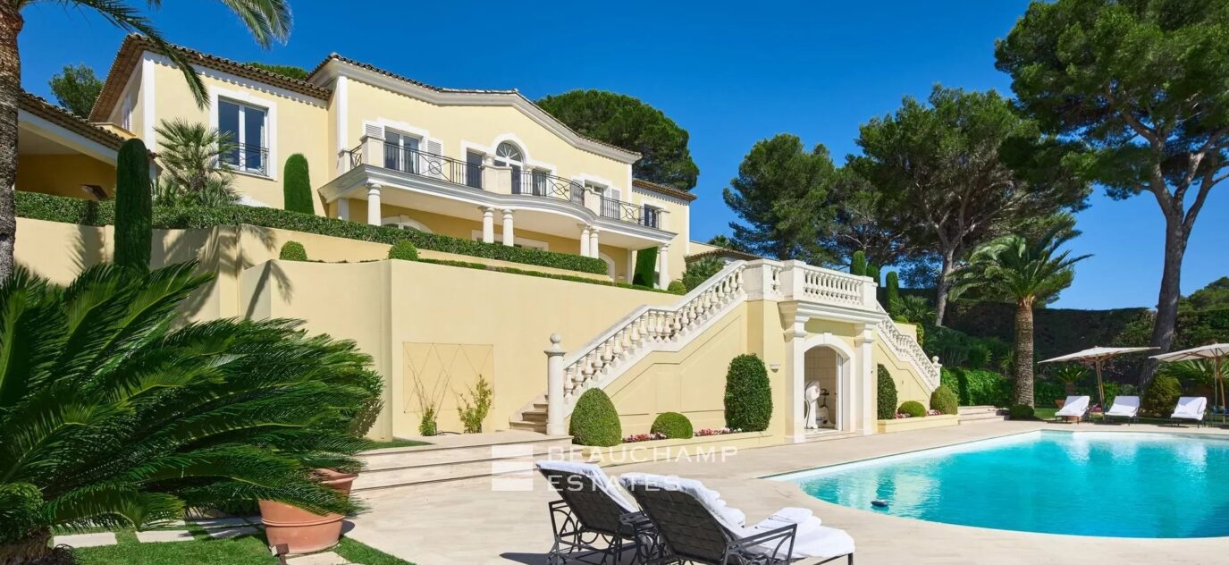 Exclusivité – Majestueuse Propriété Cannes – 12 pièces – 7 chambres – 6 voyageurs – 900 m²