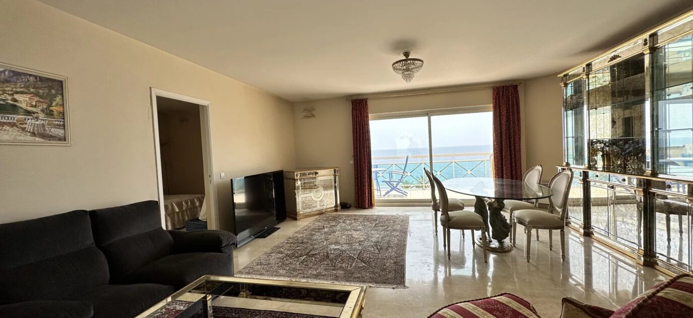 Dernier étage-vue mer-large terrasse – 5 pièces – 4 chambres – 14 voyageurs – 124.52 m²