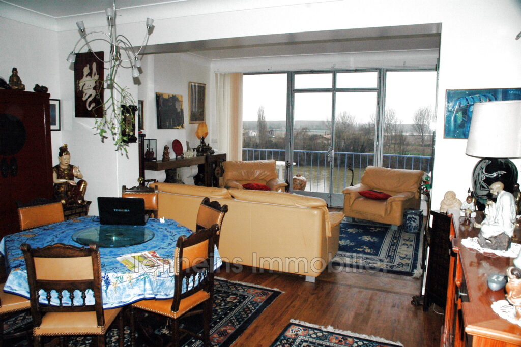 Maison de ville avec vue sur Garonne – 6 pièces – 4 chambres – 143.00 m²