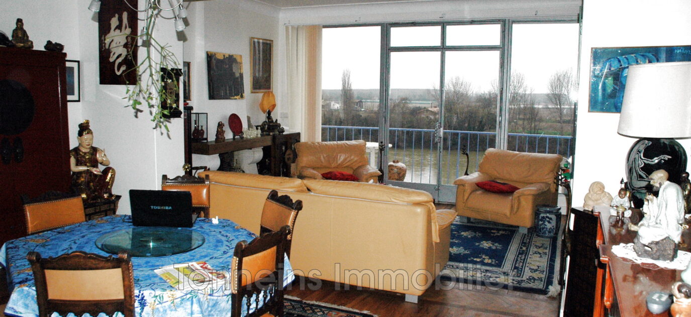 Maison de ville avec vue sur Garonne – 6 pièces – 4 chambres – 143.00 m²