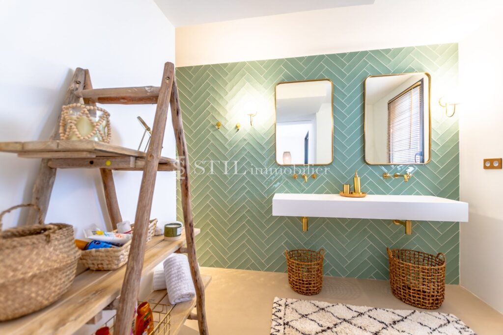 location villa – 5 pièces – 4 chambres