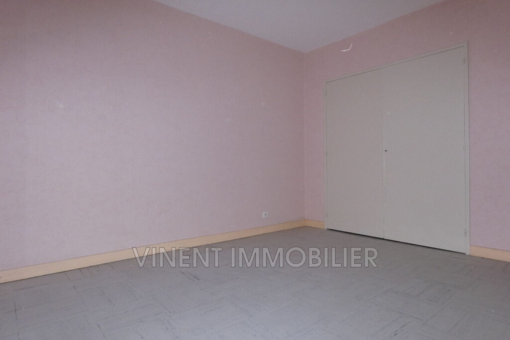 location appartement 4 Pièce(s) – 4 pièces – 2 chambres – NR voyageurs – 69.00 m²