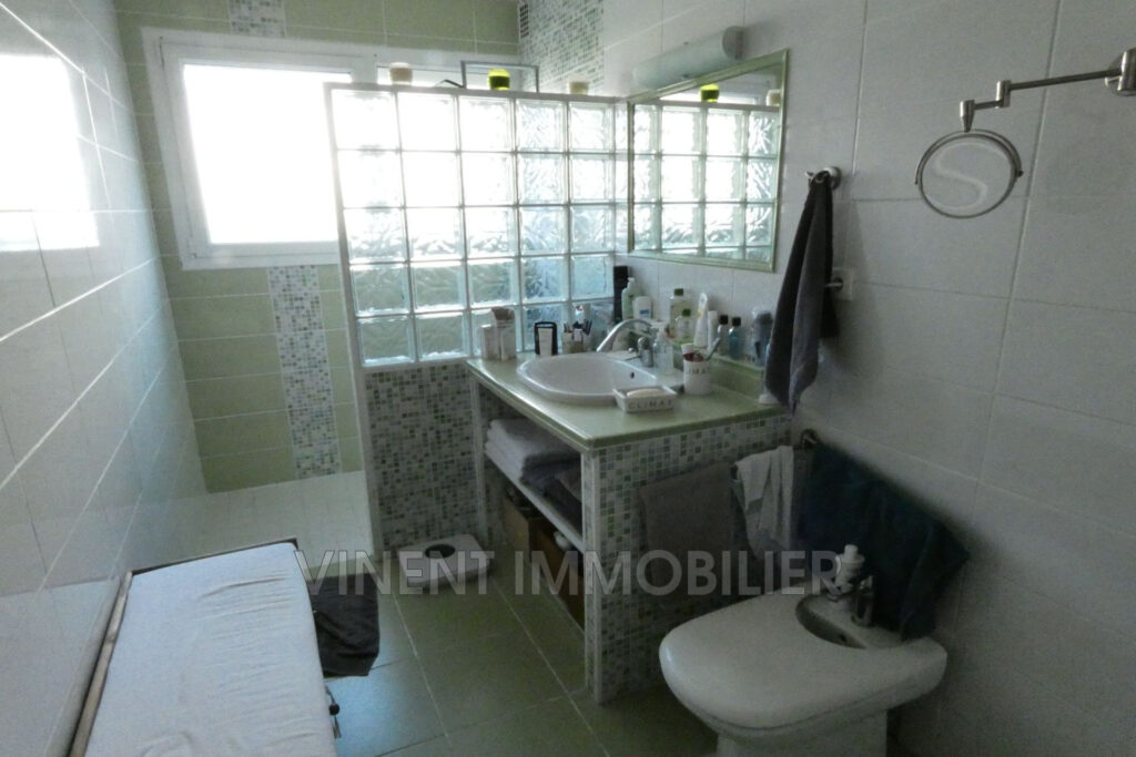 vente maison 8 Pièce(s) – 8 pièces – 5 chambres – NR voyageurs – 152.00 m²