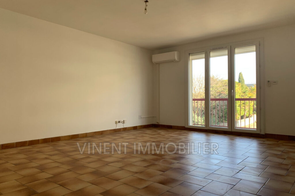 location appartement 3 Pièce(s) – 3 pièces – 2 chambres – NR voyageurs – 69.00 m²