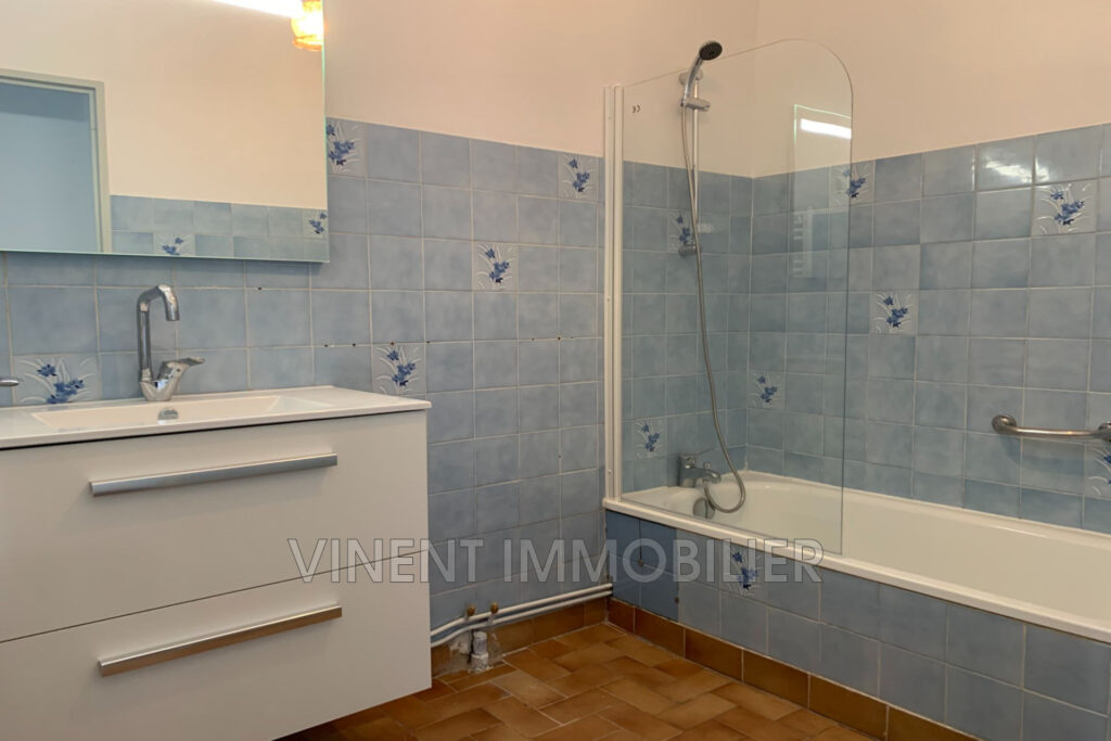 location appartement 3 Pièce(s) – 3 pièces – 2 chambres – NR voyageurs – 69.00 m²